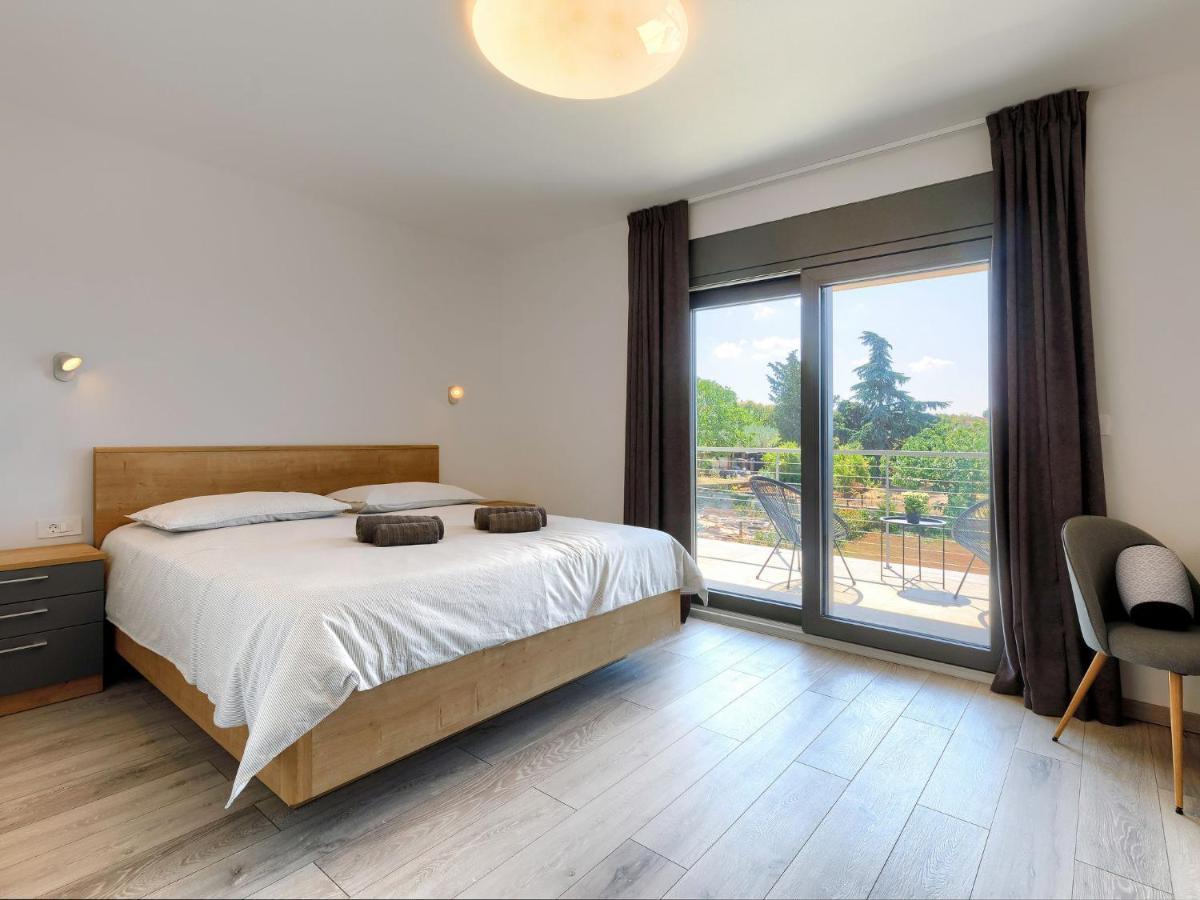 Holiday Home Villa Essea By Interhome Канфанар Екстериор снимка